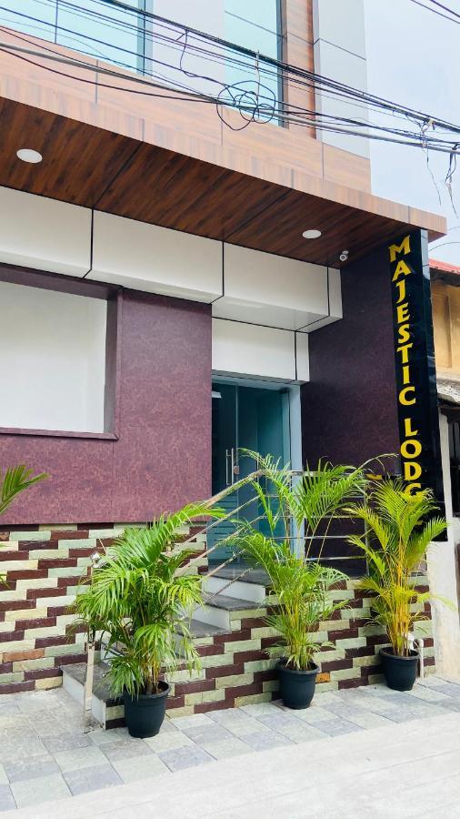 Majestic Inn Thiruvananthapuram Exterior foto